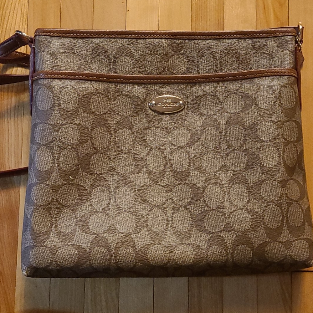 Coach signature crossbody